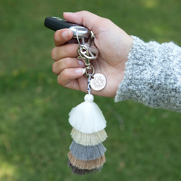 Monogrammed Ombre Keychain in Natural with keys