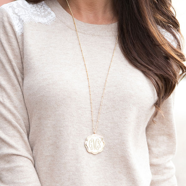 gold monogrammed scallop necklace