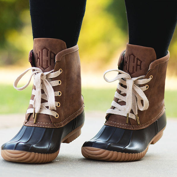 tan shoelaces on brown duck boots