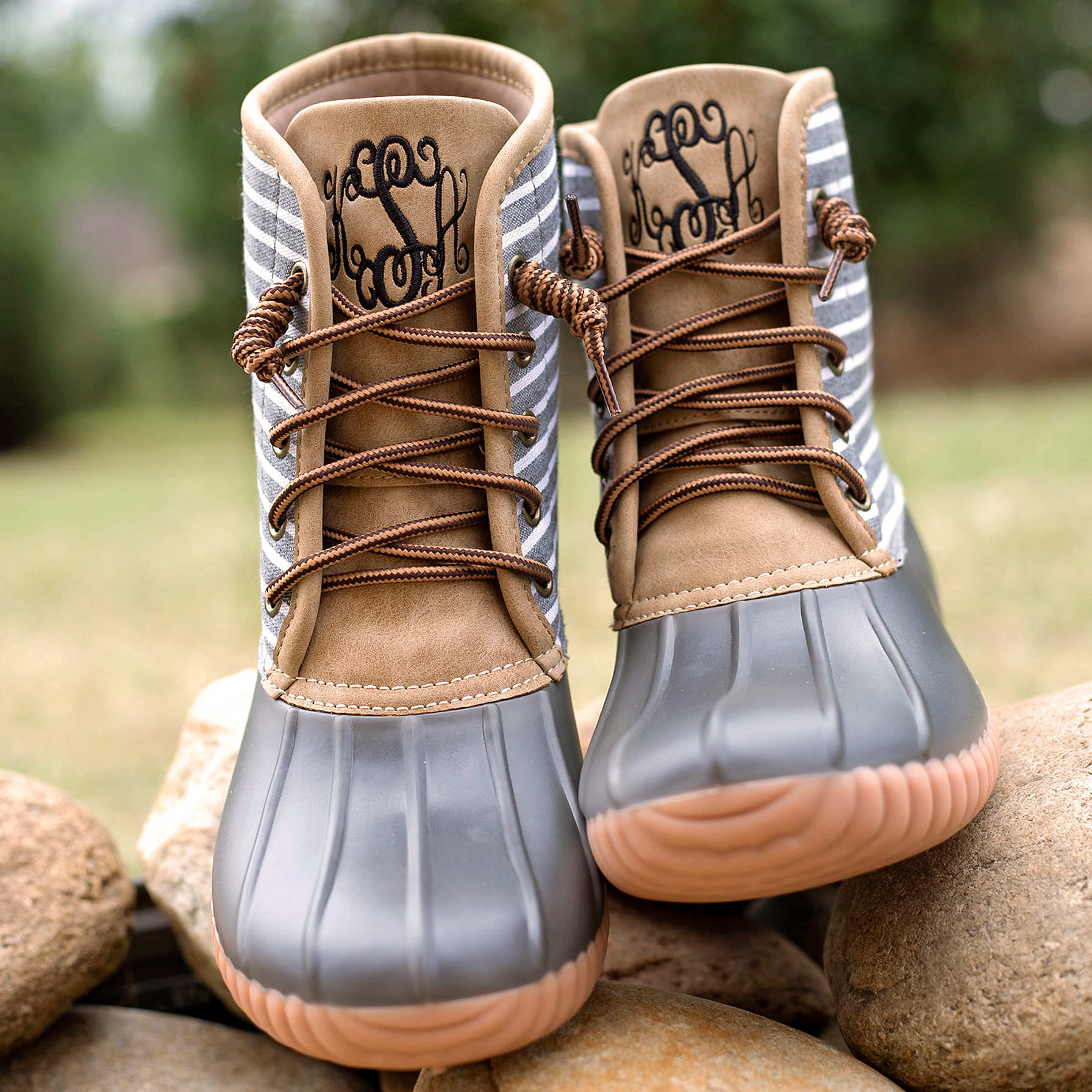 duck boots gray