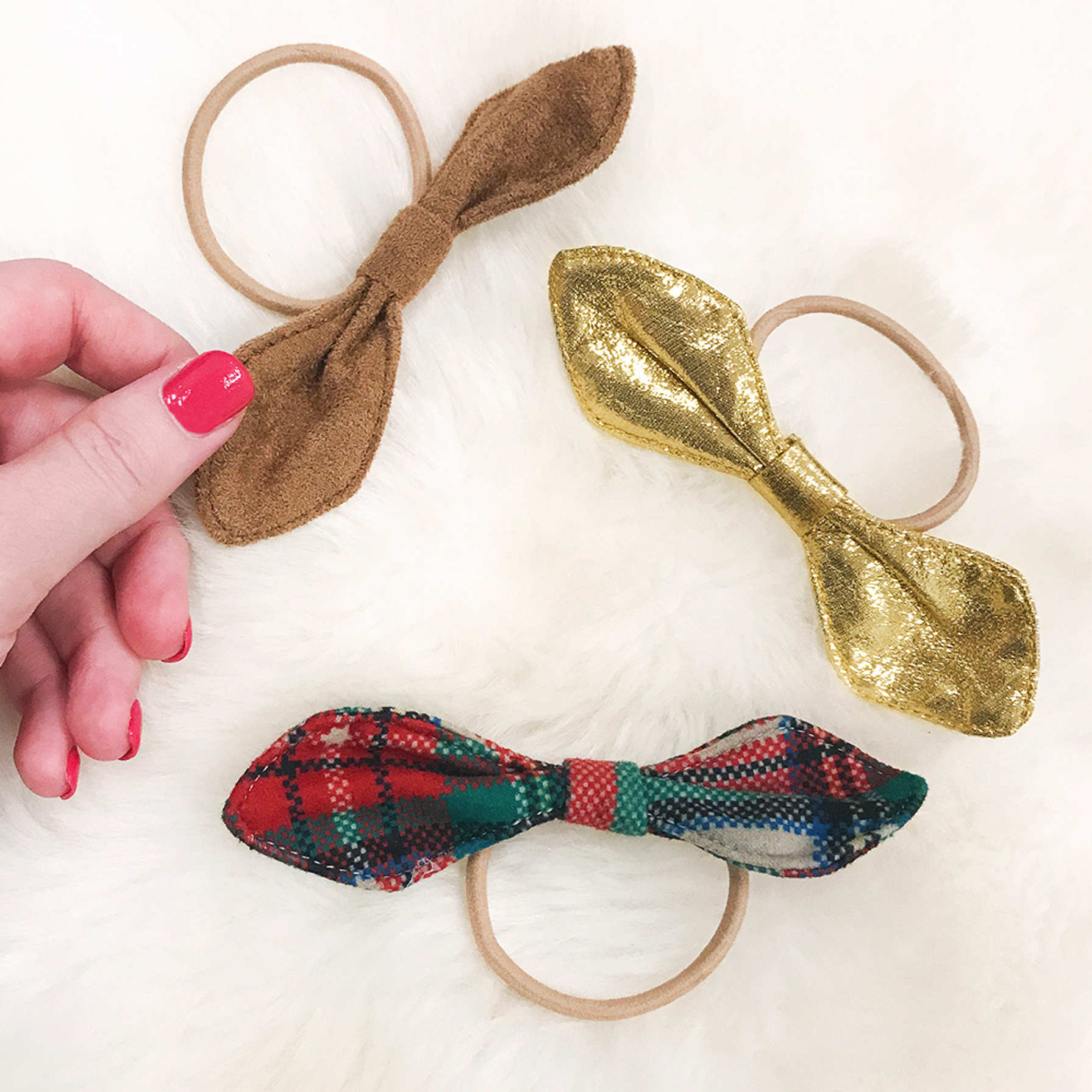 Elastic Bow Collection