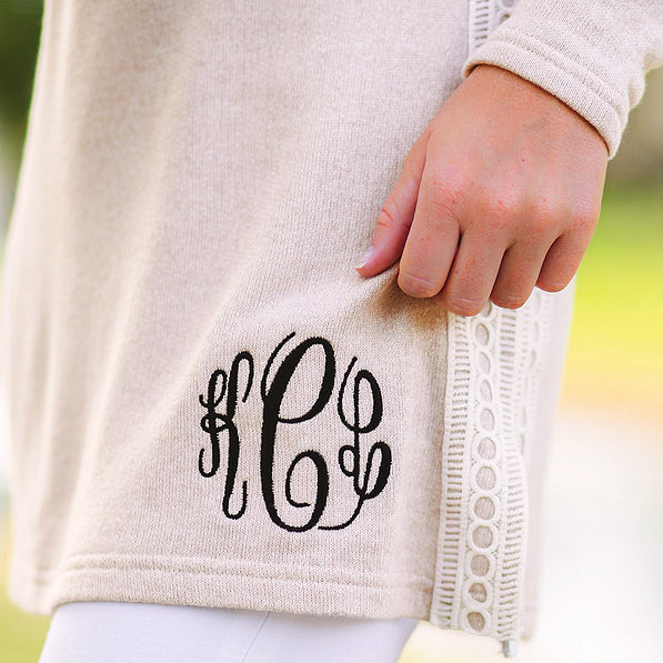 monogram details of crochet oatmeal tunic