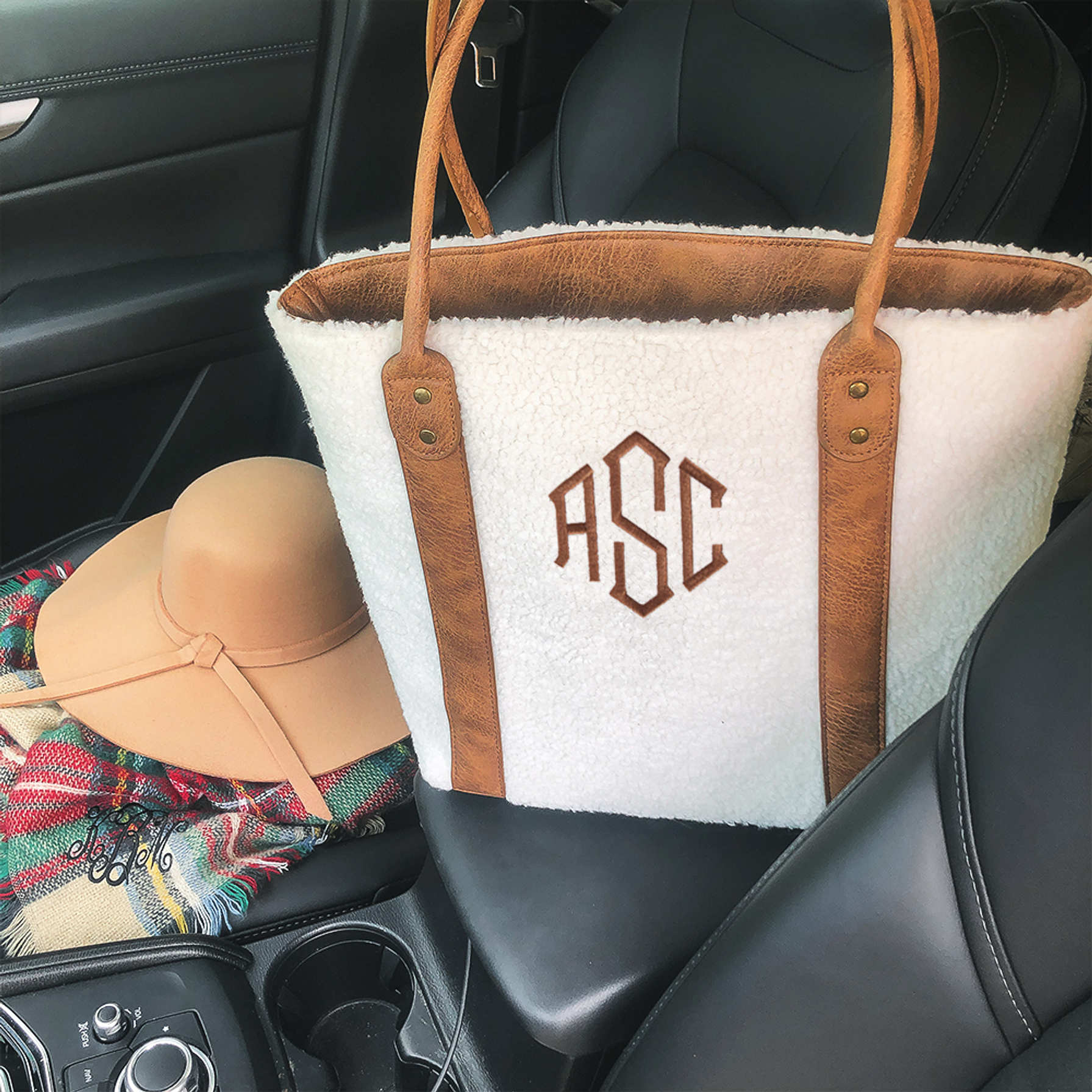 Sherpa Tote Bag in Ivory - Marleylilly