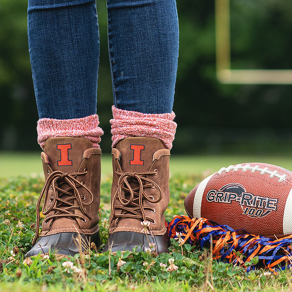 illinois duck boots on football field