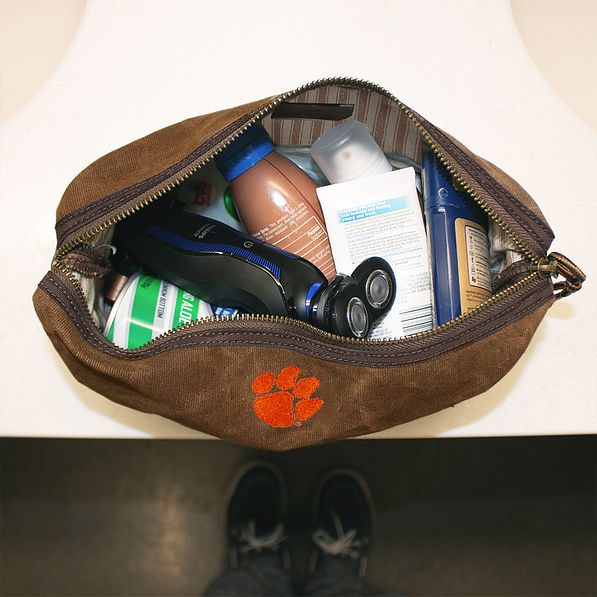 inside clemson dopp kit - sp23