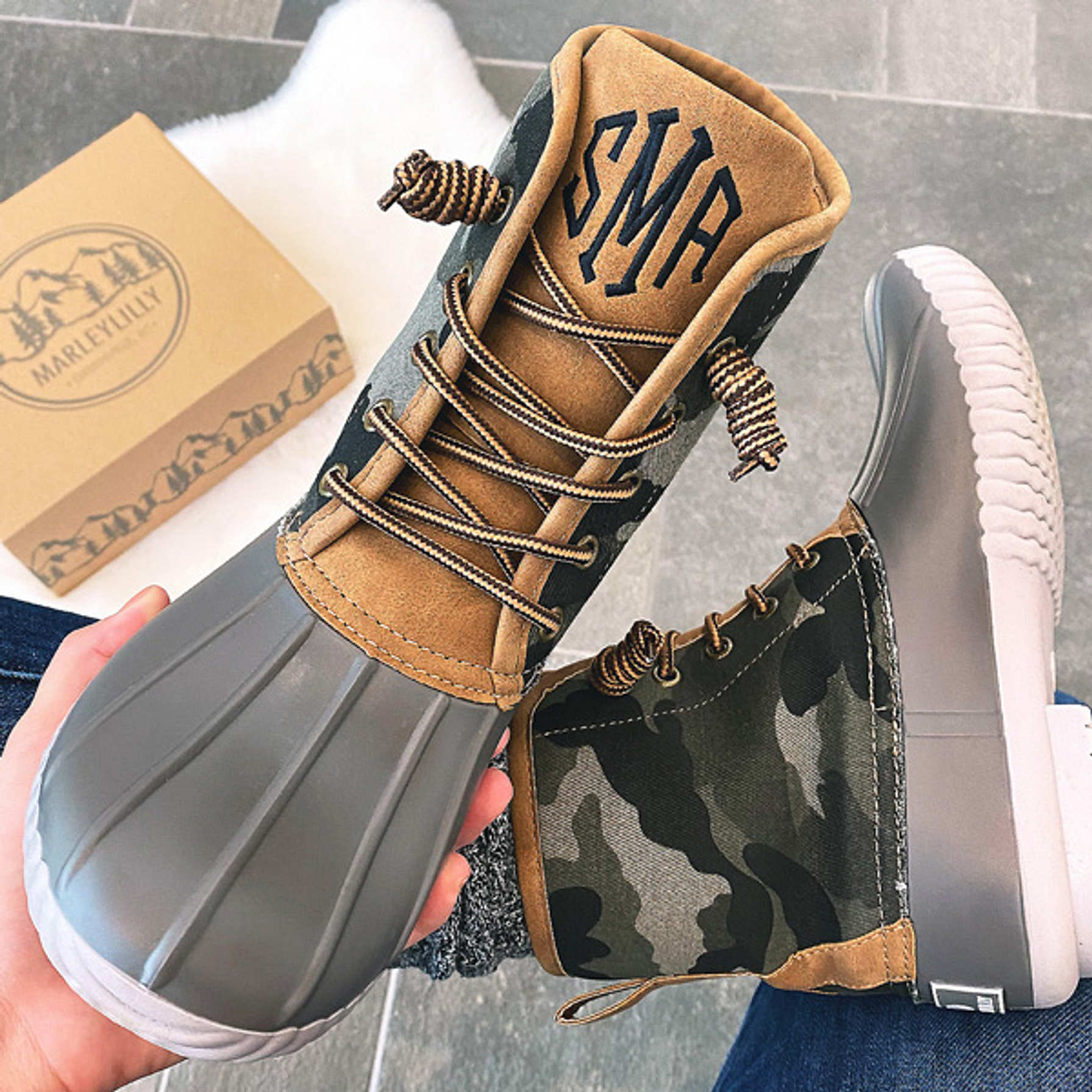 printed duck boots
