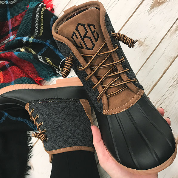 heathered charcoal quilted duck boots with curled laces