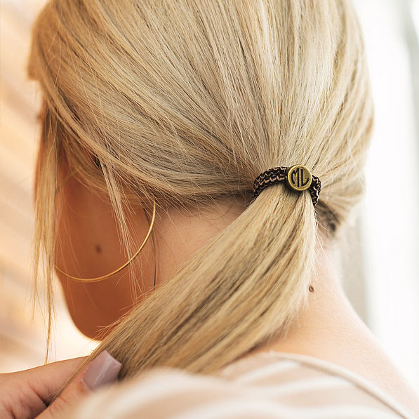 utility hair tie in ponytail