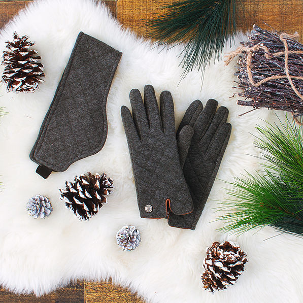 quilted gloves with matching quilted headband