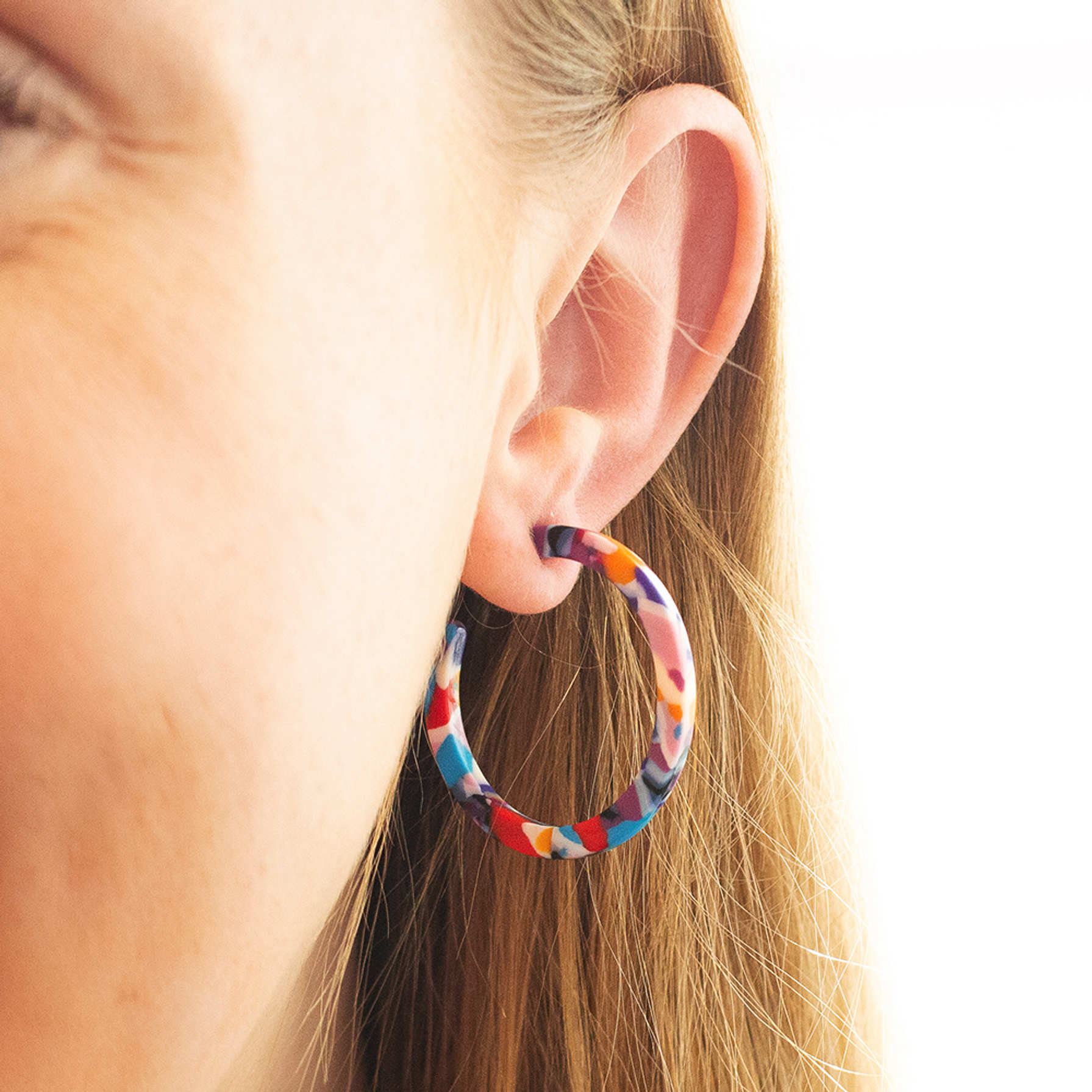 Women's Tortoise Resin Hoop Earrings - Marleylilly