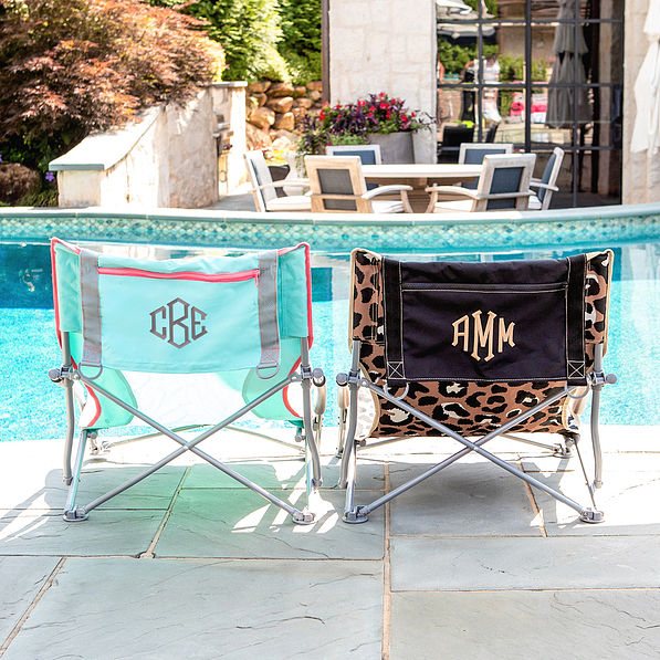 duo beach chairs in mint and cheetah
