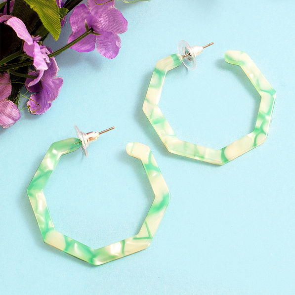 octagon resin hoops in mint