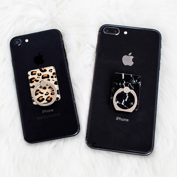 black and white marble phone ring