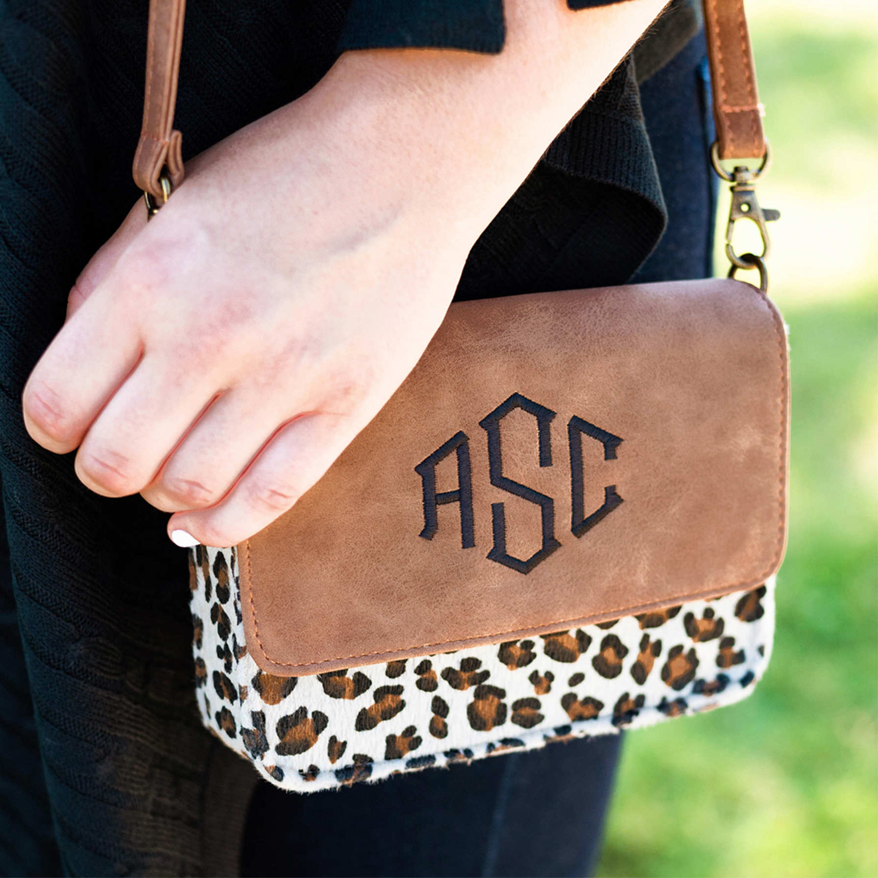 stadium crossbody purse
