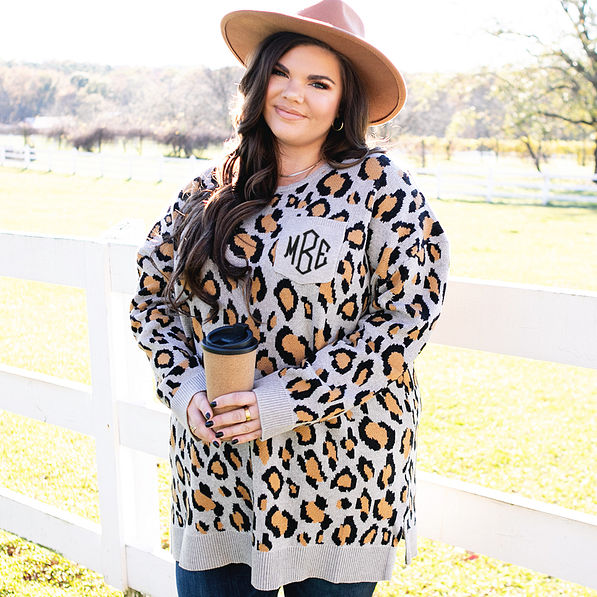 leopard boyfriend sweater with wide brim hat