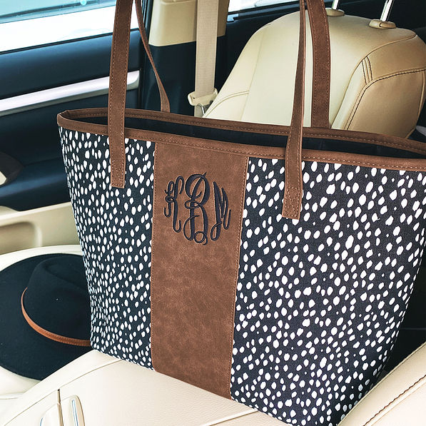 monogrammed dottie tote in car