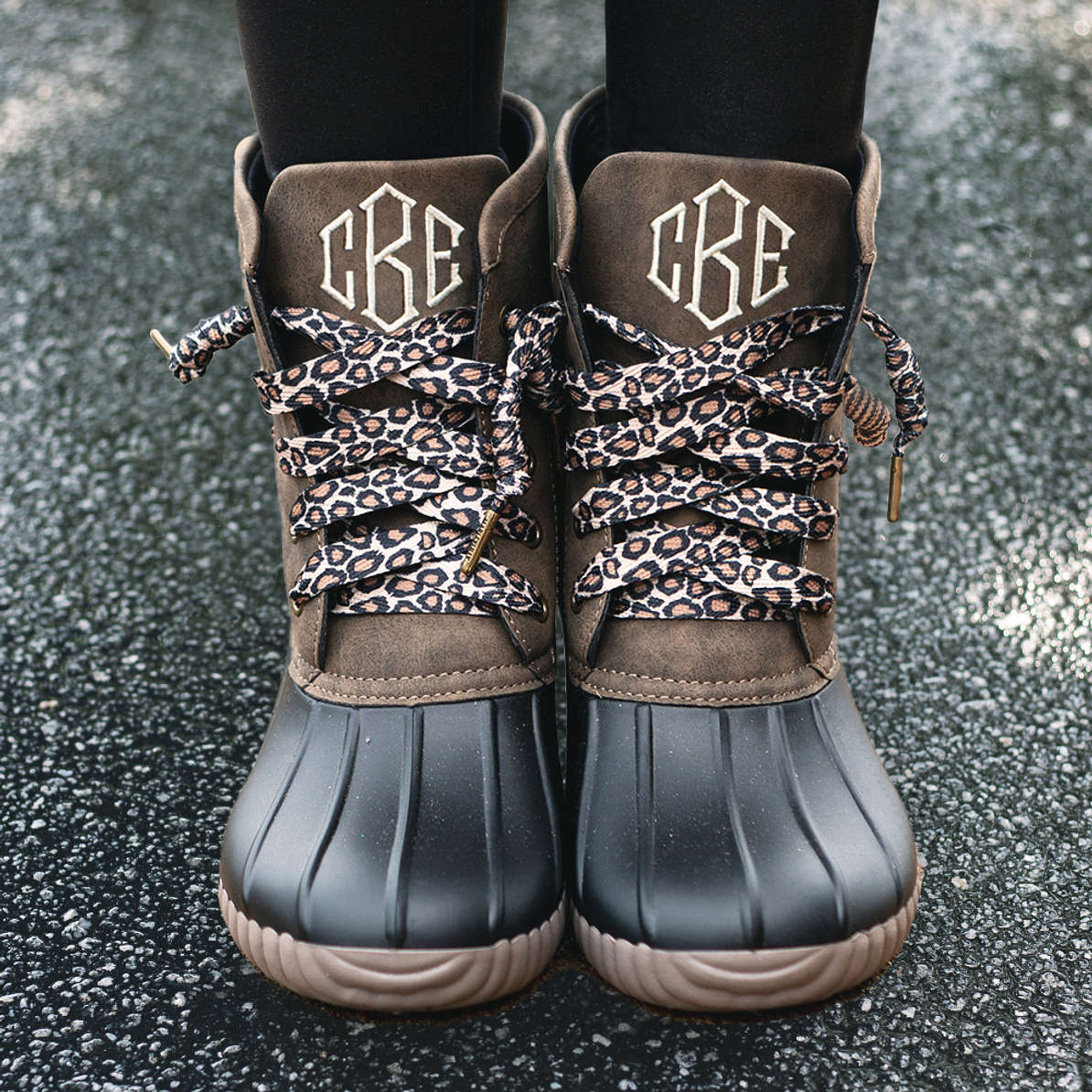 laceless duck boots