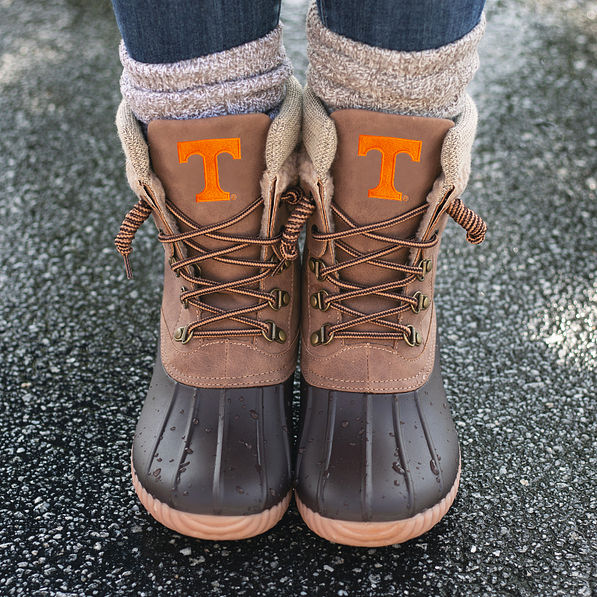 tennessee explorer duck boots with duck boot socks