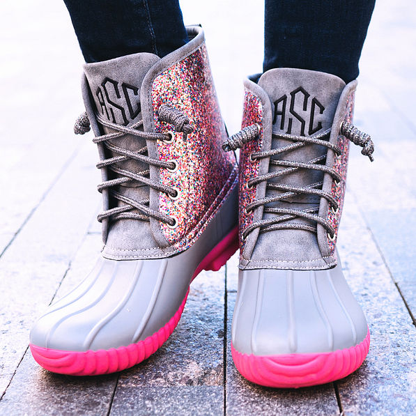 duck boots pink and gray