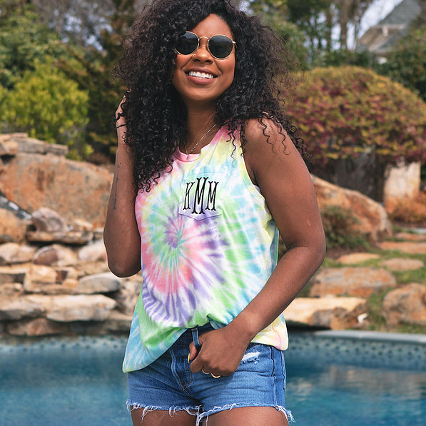 monogrammed tie dye tank with jean shorts