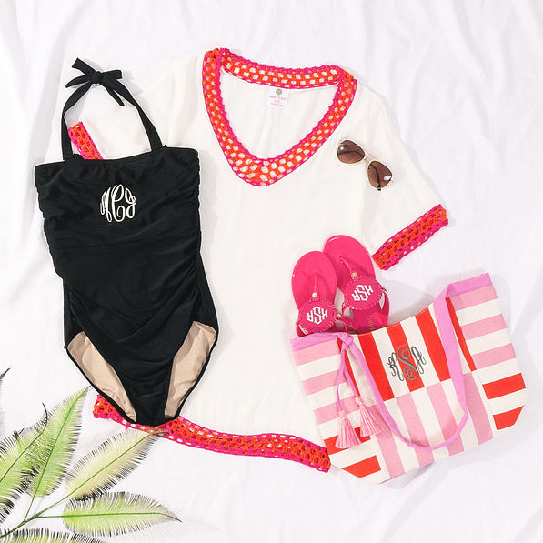 monogrammed hot pink flip flops ootd