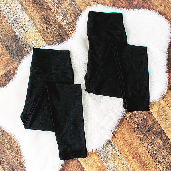 black folded high rise leggings