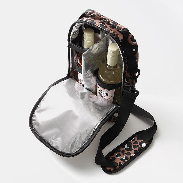 Inside view of insulated wine bag
