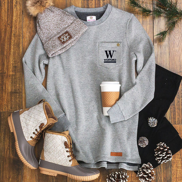 wofford crewneck sweatshirt outfit