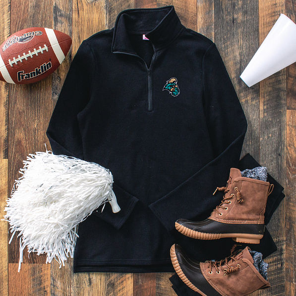 black coastal carolina pullover sweatshirt ootd
