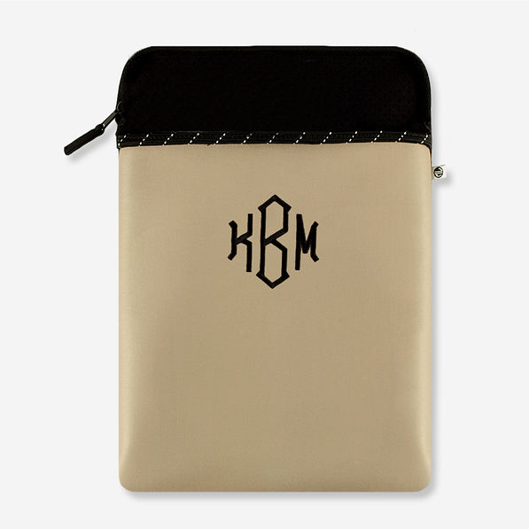 tan neoprene laptop case