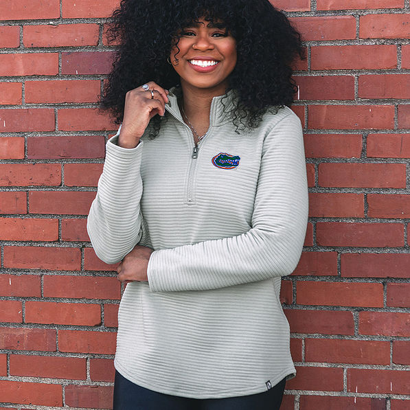 UF Ribbed Pullover in Gray