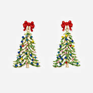 beaded christmas tree earrings in green
