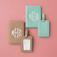 travel set in taupe and mint