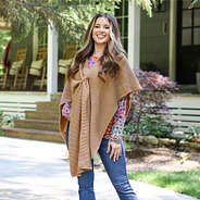 poncho wrap with maple leopard outfit in the mountains