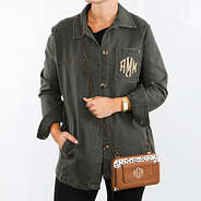 chain crossbody strap on wallet across shoulder