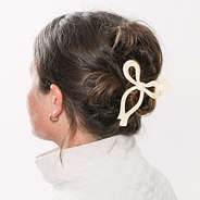 white ivory hair bow claw clip in hair