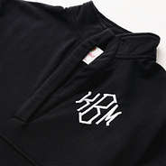 black popover up close detail shot