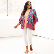 plus size model wearing short duster