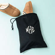 black drawstring travel bag