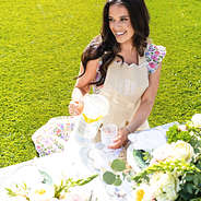 khaki scalloped apron on peyton