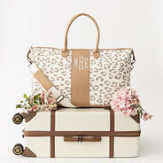 Leopard weekender in neutral leopard with flowers