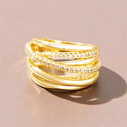 Chunky layered ring on brown