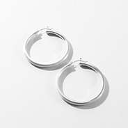 silver hoop earring wbg