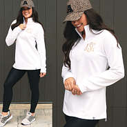 white pullover sweatshirt with leopard accessories outfit of the day