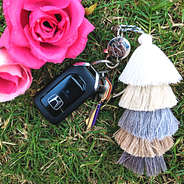 ombre tassel key chain