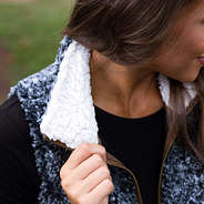 charcoal heathered sherpa vest neck sherpa interior on collar