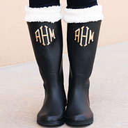 white sherpa foldover socks with black rain boots