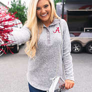 alabama fan at tailgate wearing heathered pullover tunic