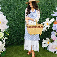 blue apron on peyton with bunny