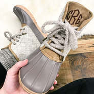 gray sherpa shoe laces on gray duck boots